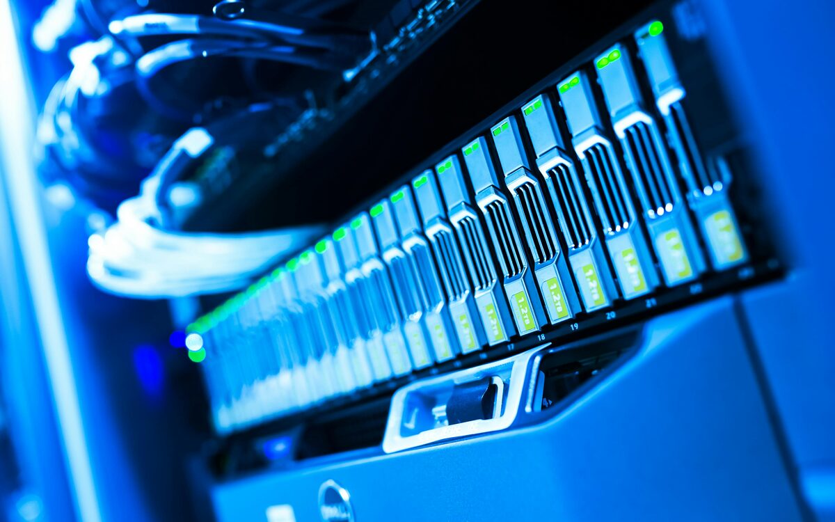 Data cloud – IT, die im Alltag einfach läuft. Wartung, Support & Projekte aus einer Hand.