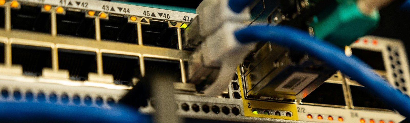 LAN-Ports und Ethernet-Verbindungen – Netzwerk & WLAN